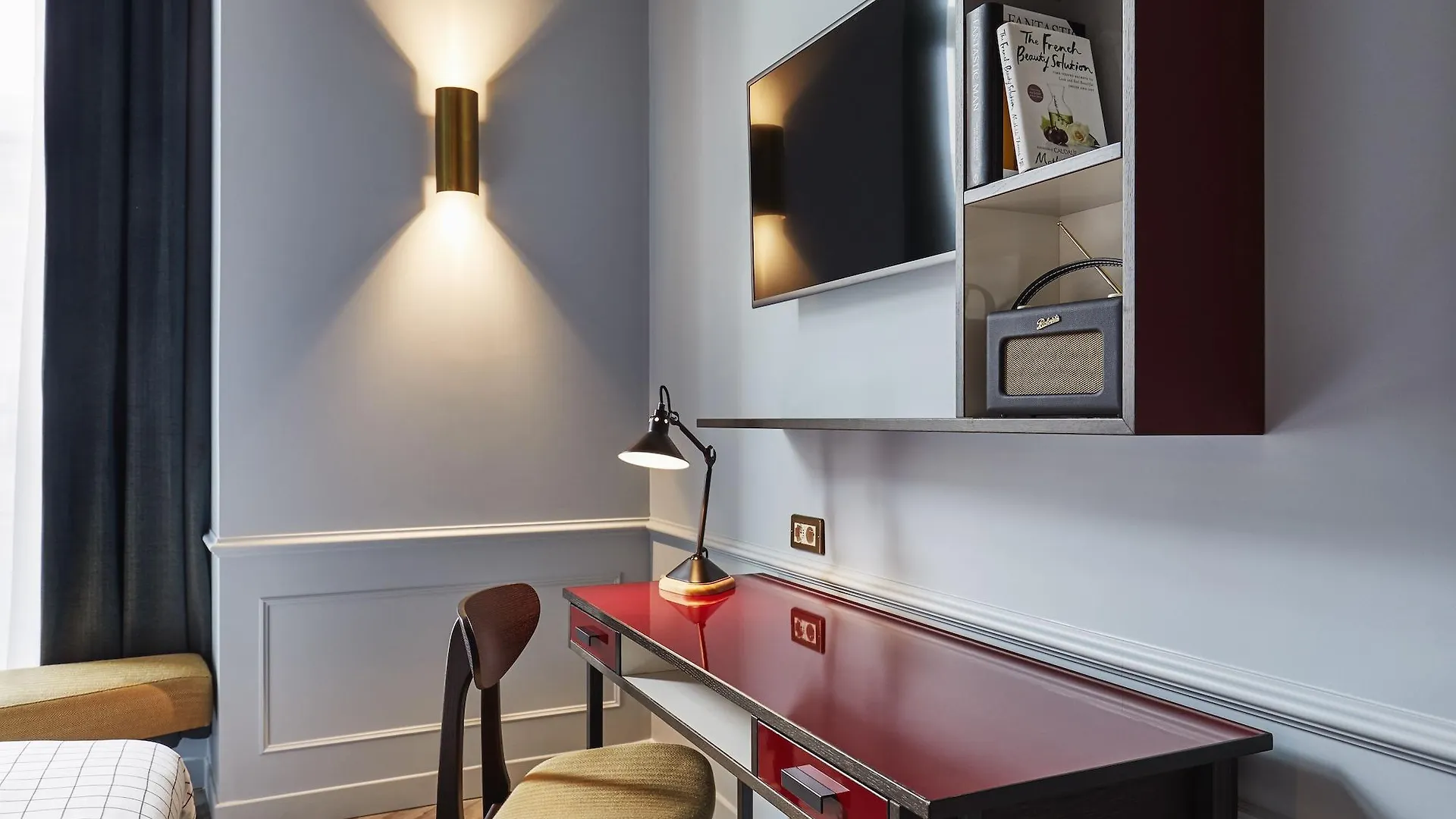 The Hoxton, Hotel 4*