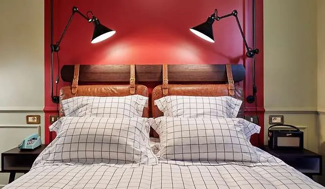 The Hoxton, Ξενοδοχείο 4*
